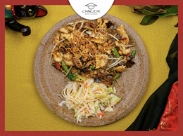 Makaron Smażony z Kurczakiem i Warzywami