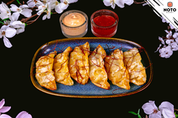 Pierożki Gyoza z Wieprzowiną (6 sztuk)