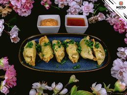 Pierożki gyoza z kurczakiem 6 szt.